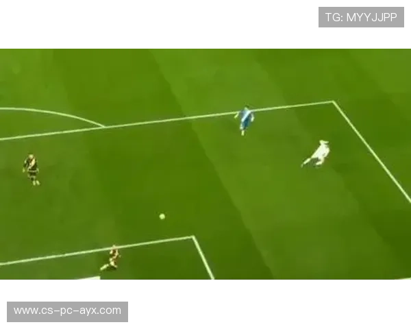 姆巴佩伯纳乌球场单骑闯关，晃过门将推射空门